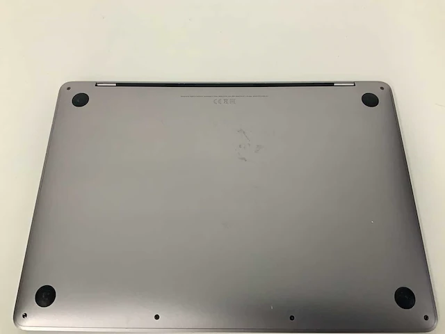 Apple a2159 13-inch macbook pro muhn2n/a laptop - afbeelding 4 van  4
