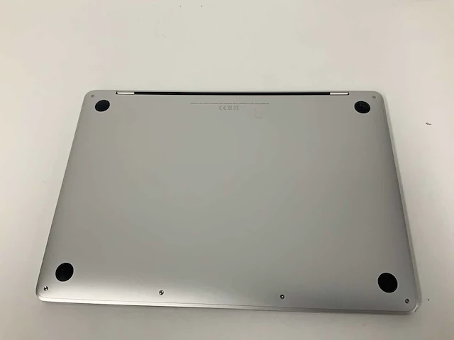 Apple a2159 13-inch macbook pro muhn2n/a laptop - afbeelding 3 van  3