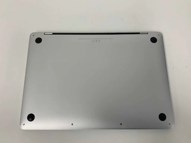 Apple a2159 13-inch macbook pro muhn2n/a laptop - afbeelding 3 van  3