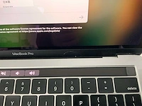 Apple a2159 13-inch macbook pro muhn2n/a laptop - afbeelding 2 van  4