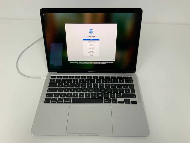 Apple a2179 13-inch macbook air mvh42n/a laptop - afbeelding 1 van  4