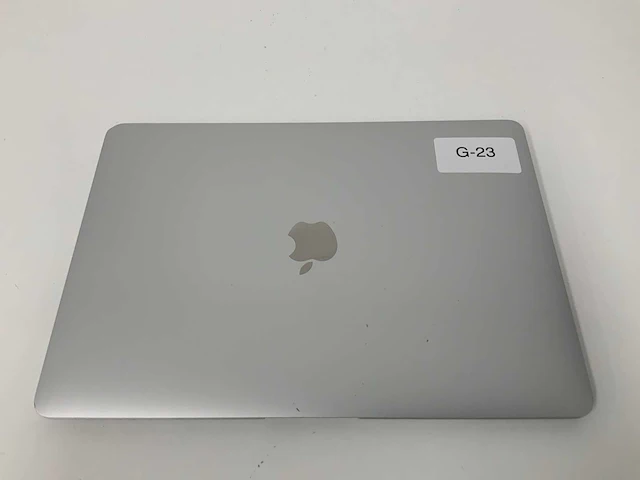 Apple a2179 13-inch macbook air mwtk2n/a laptop - afbeelding 3 van  4