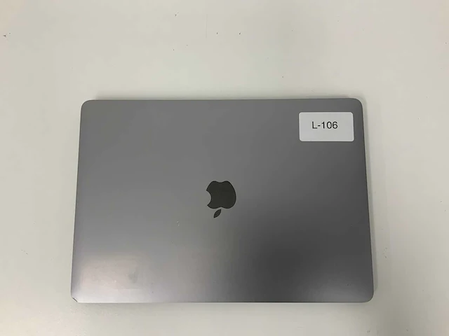 Apple a2251 13-inch macbook pro mwp42n/a laptop - afbeelding 2 van  3