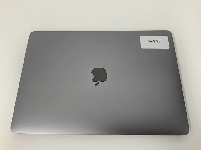 Apple a2251 13-inch macbook pro mwp42n/a laptop - afbeelding 2 van  3
