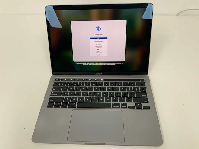 Apple a2251 13-inch macbook pro mwp52n/a laptop - afbeelding 1 van  3
