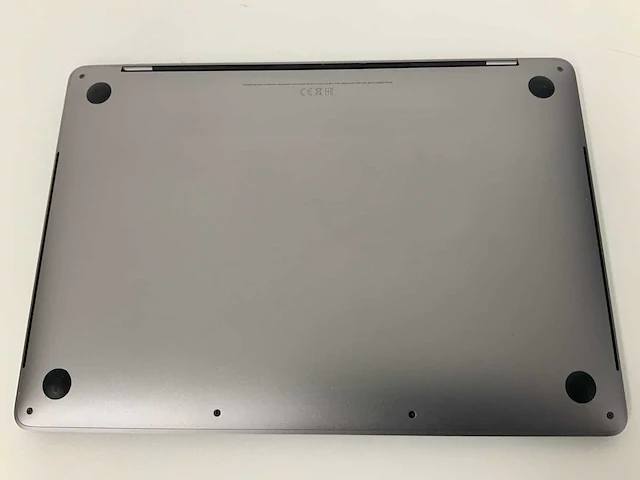 Apple a2251 13-inch macbook pro mwp52n/a laptop - afbeelding 3 van  3