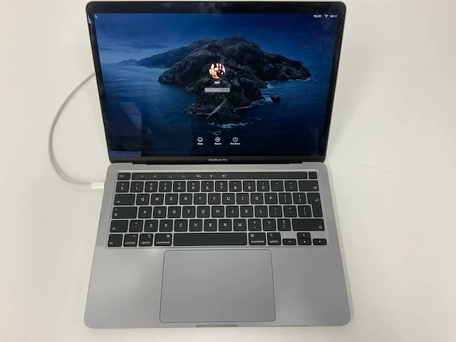 Apple a2289 13-inch macbook pro mxk52n/a laptop fmi - afbeelding 1 van  3
