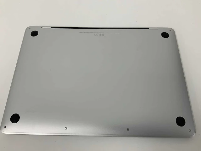 Apple a2289 13-inch macbook pro mxkn62n/a laptop - afbeelding 3 van  3