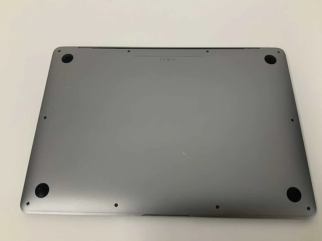 Apple a2337 13-inch macbook air m1 mgn63n/a laptop - afbeelding 4 van  4