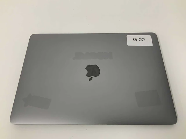 Apple a2337 13-inch macbook air mgn63n/a laptop - afbeelding 3 van  4