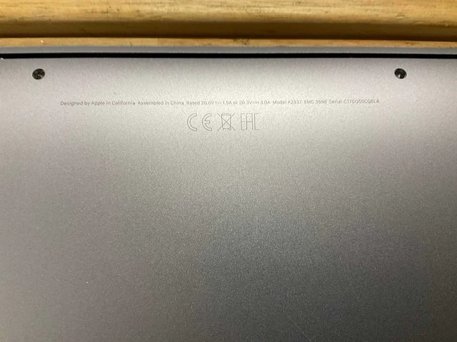 Apple a2337 macbook air - afbeelding 3 van  3