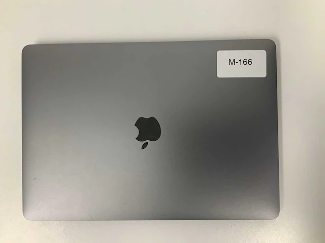 Apple a2338 13-inch macbook pro myd92n/a laptop - afbeelding 2 van  3