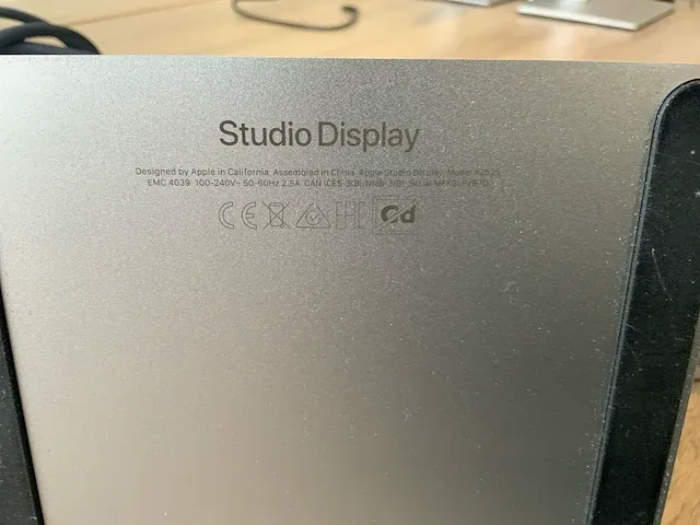 Apple a2525 studio display 27" - afbeelding 5 van  5
