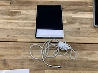 Apple a2602 ipad - afbeelding 1 van  2