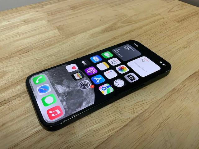 Apple a2633 iphone 13 mobiele telefoon - afbeelding 2 van  8