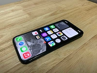 Apple a2633 iphone 13 mobiele telefoon - afbeelding 2 van  8