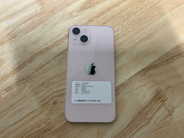 Apple a2633 iphone 13 smartphone - afbeelding 8 van  8