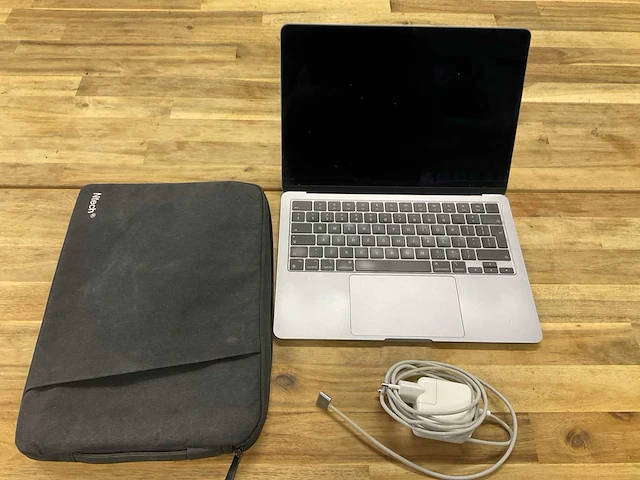 Apple a2681 macbook air - afbeelding 1 van  3