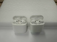 Apple airpods 2, with charging case - mv7n2zm/a (2x) - afbeelding 1 van  1
