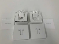 Apple airpods 2, with charging case - mv7n2zm/a (2x) - afbeelding 1 van  3