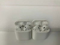 Apple airpods 2, with charging case (2x) - afbeelding 1 van  1