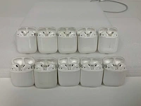Apple airpods 2, with charging case mv7n2zm/a (10x) - afbeelding 1 van  1