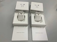 Apple airpods 2, with charging case mv7n2zm/a (2x)