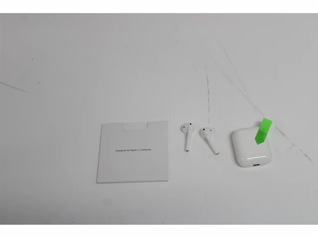 Apple airpods (2nd gen.) charging case wit - afbeelding 5 van  6