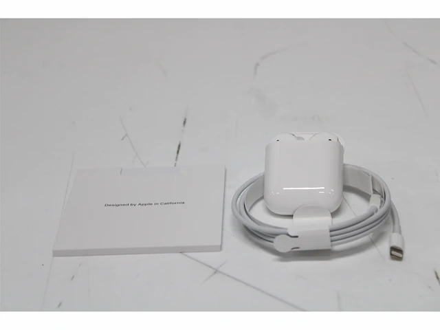 Apple airpods (2nd generation) airpods met oplaadcase wit - afbeelding 4 van  4