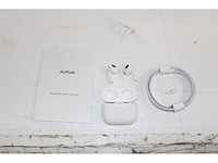 Apple airpods 3 met magsafe oplaadcase wit - afbeelding 4 van  4