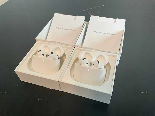 Apple airpods 4 (2x) - afbeelding 1 van  3