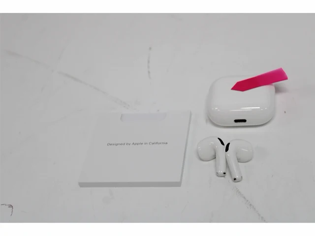 Apple airpods 4 wit - afbeelding 3 van  4