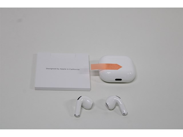 Apple airpods 4 wit - afbeelding 3 van  4