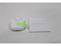 Apple airpods 4 wit - afbeelding 3 van  4