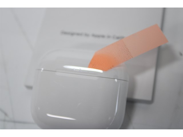 Apple airpods 4 wit - afbeelding 4 van  4