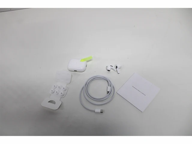 Apple airpods pro (2e generatie) magsafe usb-c wit - afbeelding 5 van  6