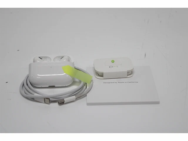 Apple airpods pro (2e generatie) magsafe usb-c wit - afbeelding 4 van  5