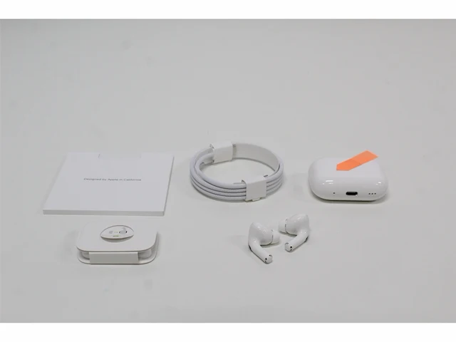 Apple airpods pro (2e generatie) magsafe usb-c wit - afbeelding 4 van  5