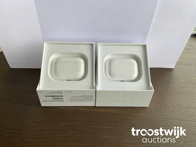 Apple airpods pro - afbeelding 2 van  5