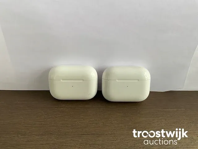 Apple airpods pro - afbeelding 1 van  4