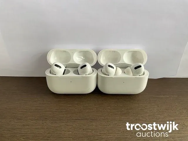 Apple airpods pro - afbeelding 2 van  4