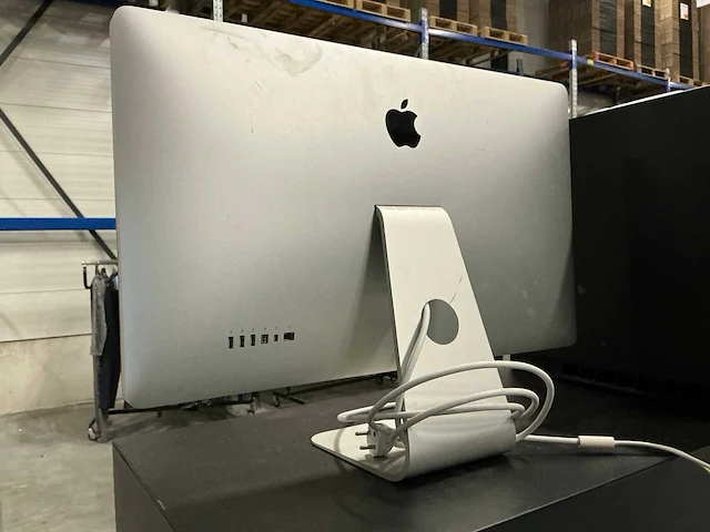 Apple display - afbeelding 2 van  2