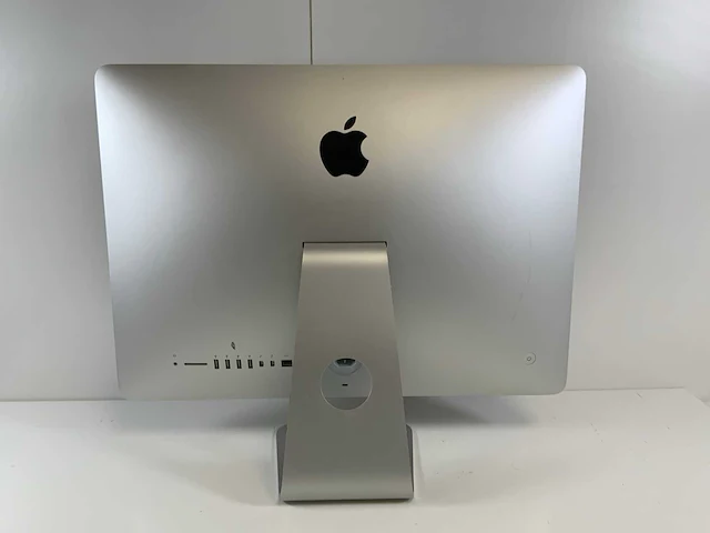 Apple imac 22", core(tm) i5 5th gen, 8 gb ram, 1 tb hdd all-in-one desktops (2x) - afbeelding 11 van  13