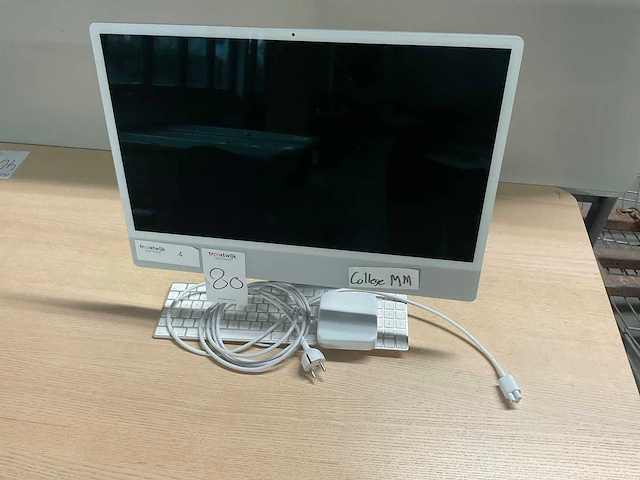 Apple imac (24 inch, m3, 2023) desktop - afbeelding 1 van  4