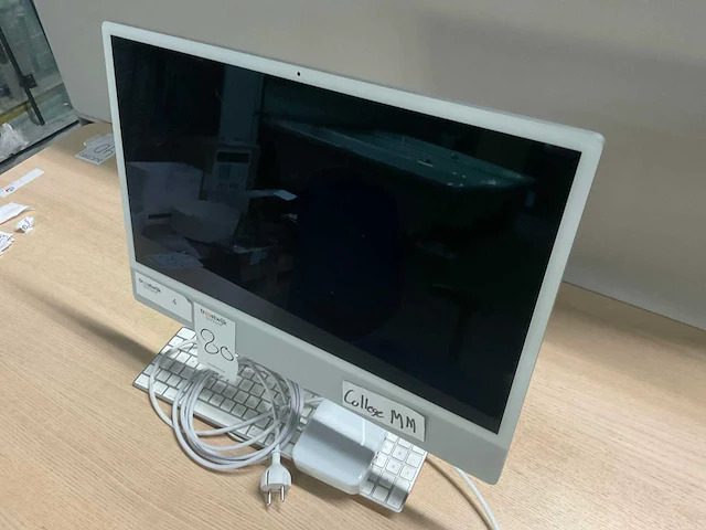 Apple imac (24 inch, m3, 2023) desktop - afbeelding 3 van  4