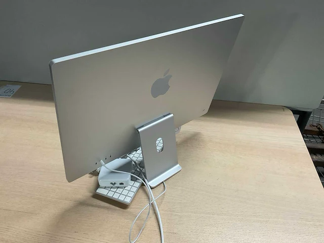 Apple imac (24 inch, m3, 2023) desktop - afbeelding 4 van  4