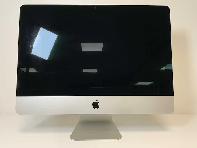 Apple imac 4k 21,5 inch, quadcore i5, 16 gb ram, 256 gb ssd, amd radeon pro 560 4 gb alles-in-één desktop - afbeelding 1 van  6