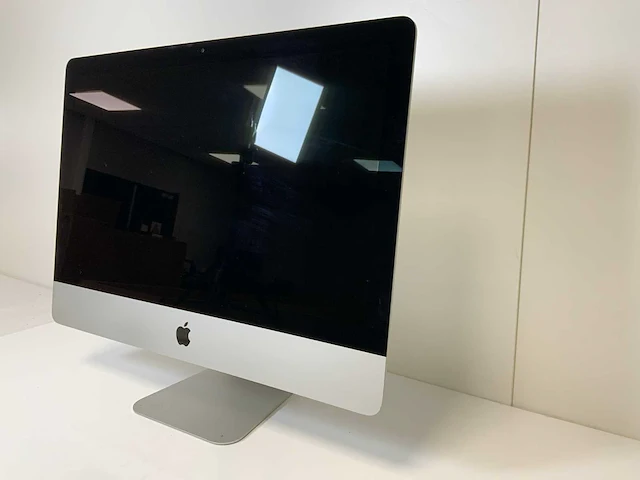 Apple imac 4k 21,5 inch, quadcore i5, 16 gb ram, 256 gb ssd, amd radeon pro 560 4 gb alles-in-één desktop - afbeelding 2 van  6