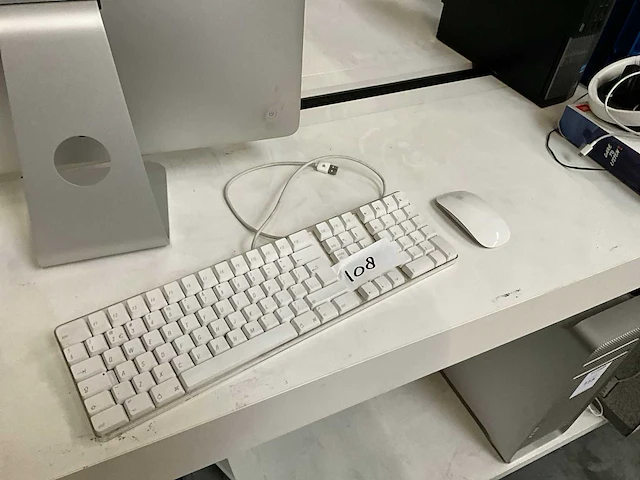Apple imac a1311 21,5" desktop - afbeelding 6 van  7