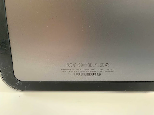 Apple imac pro 27", xeon(r) w-2191b, 128 gb ram, 1 tb nvme, amd radeon pro vega 56 8 gb all-in-one desktop - afbeelding 6 van  6